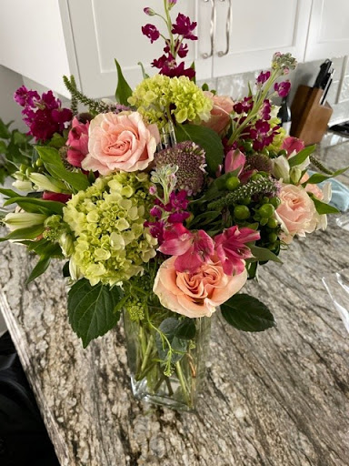 Florist «Avenue J Florist», reviews and photos, 1502 Avenue J, Brooklyn, NY 11230, USA