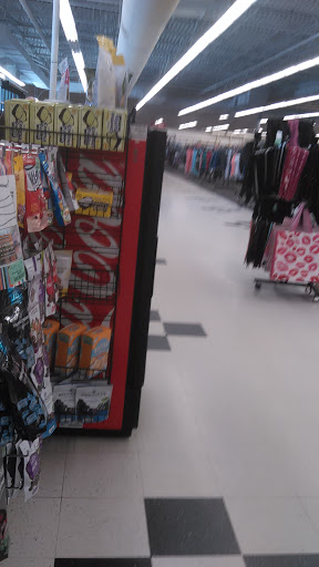 Clothing Store «Burlington Coat Factory», reviews and photos, 441 Western Ave, South Portland, ME 04106, USA