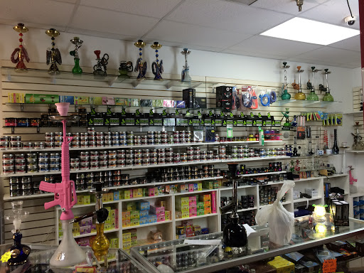 Vaporizer Store «Tobacco King & Vape King», reviews and photos, 13273 Worth Ave, Woodbridge, VA 22192, USA