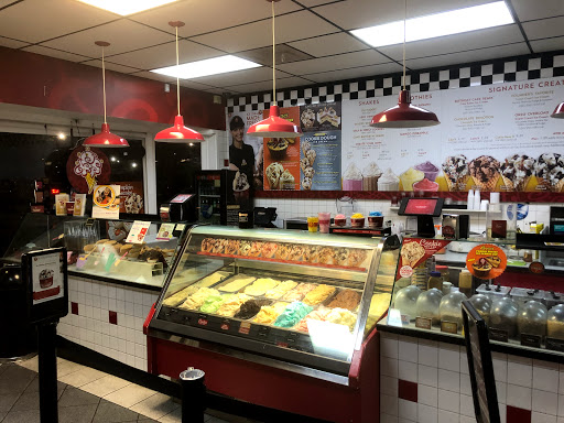 Ice Cream Shop «Cold Stone Creamery», reviews and photos, 14370 Culver Dr #1, Irvine, CA 92604, USA