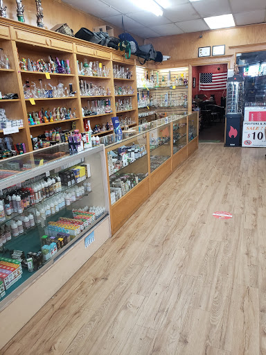 Tobacco Shop «Tobacco One Smoke Shop», reviews and photos, 1220 E Yorba Linda Blvd, Placentia, CA 92870, USA