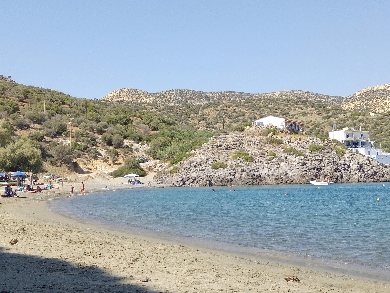 Foto von Psili Ammos beach und die siedlung