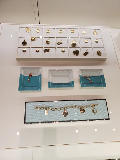 Jewelry Store «Tiffany & Co.», reviews and photos, 114 NE 39th St, Miami, FL 33137, USA