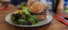 Hamburger du Restaurant méditerranéen La Voile de Cavalière à Le Lavandou - n°3