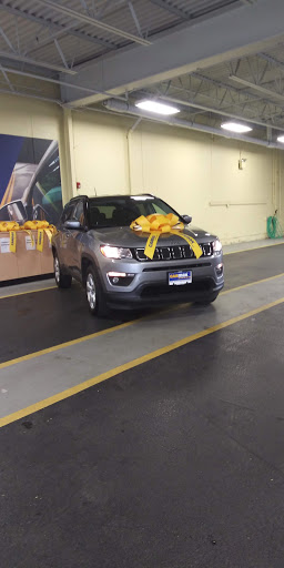 Used Car Dealer «CarMax», reviews and photos, 101 N Wolf Rd, Hillside, IL 60162, USA