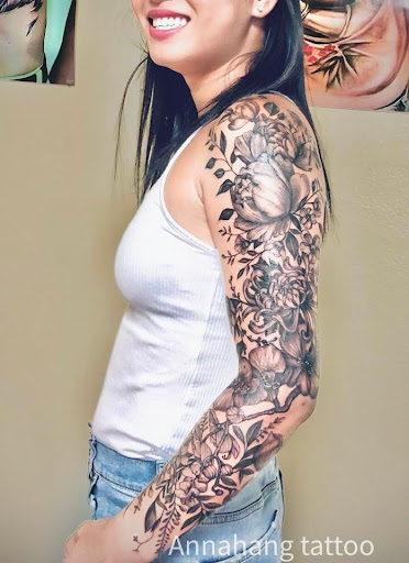 Explore hold fast tattoo ideas, creative tattoo ideas in Garden Grove, available at Anna Hang Tattoo