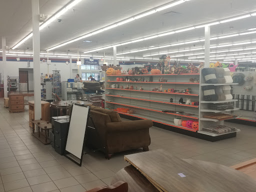 Thrift Store «La Crosse Goodwill Retail & Training Center», reviews and photos