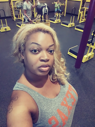 Gym «Planet Fitness - Groves, TX», reviews and photos, 4900 Twin City Hwy, Groves, TX 77619, USA