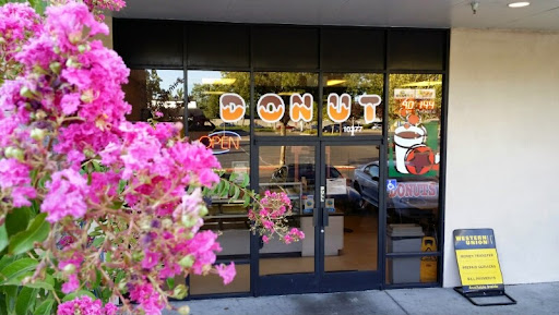 Donut Shop «Allens Donuts», reviews and photos, 10377 Folsom Blvd, Rancho Cordova, CA 95670, USA