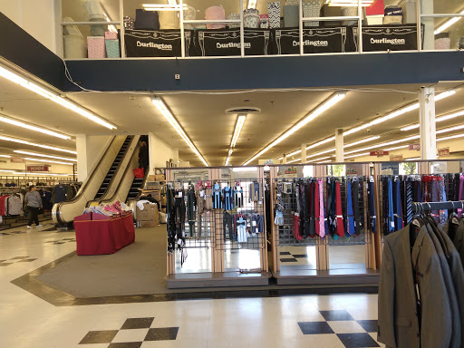 Clothing Store «Burlington Coat Factory», reviews and photos, 196 E Main St, Patchogue, NY 11772, USA