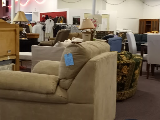 Thrift Store «The Salvation Army Family Store & Donation Center», reviews and photos, 2208 Washington Ave, Houston, TX 77007, USA