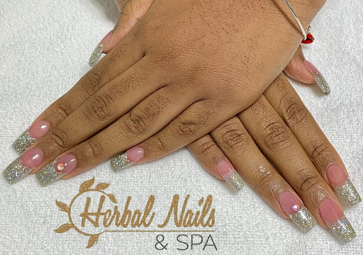 Nail Salon «HERBAL NAILS & SPA 2», reviews and photos, 6590 N Scottsdale Rd #150, Paradise Valley, AZ 85253, USA