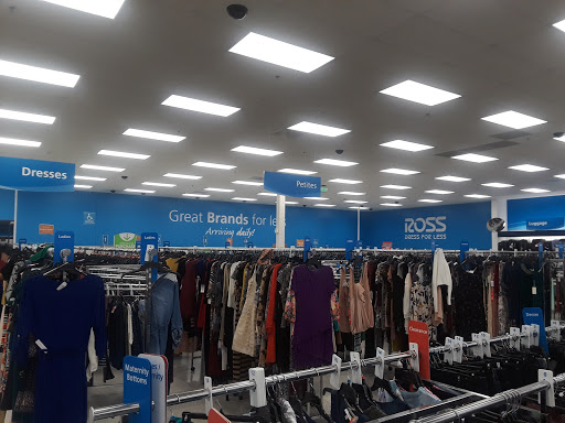 Clothing Store «Ross Dress for Less», reviews and photos, 700 County Rte 561, Voorhees Township, NJ 08043, USA