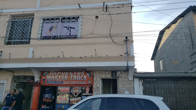 Opiniones de Aerial Pole Fitness Studio en Guayaquil - Gimnasio