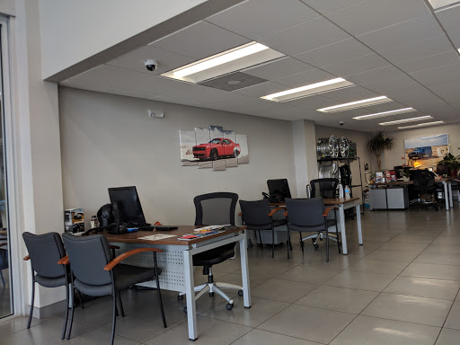 Used Car Dealer «Mac Haik Chrysler Dodge Jeep Ram», reviews and photos, 12111 Katy Fwy, Houston, TX 77079, USA