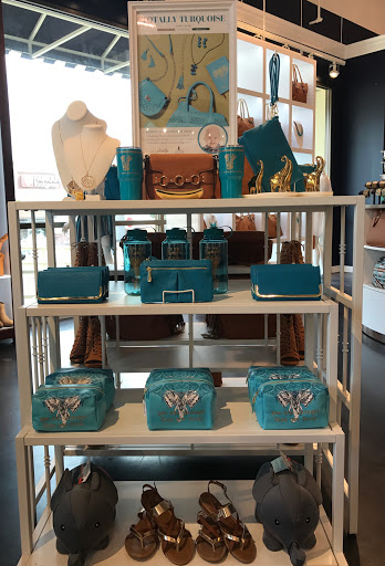 Fashion Accessories Store «Charming Charlie», reviews and photos, 1152 NW Civic Dr, Gresham, OR 97030, USA