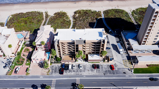 Roofing Contractor «McAllen Valley Roofing Co.», reviews and photos, 107 Calle Del Norte Dr #5c, Laredo, TX 78041, USA