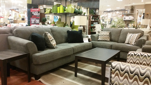 Furniture Store «Marlo Furniture», reviews and photos, 5650 General Washington Dr, Alexandria, VA 22312, USA