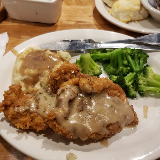 American Restaurant «Cracker Barrel Old Country Store», reviews and photos, 4321 S Interstate Hwy 35, San Marcos, TX 78666, USA