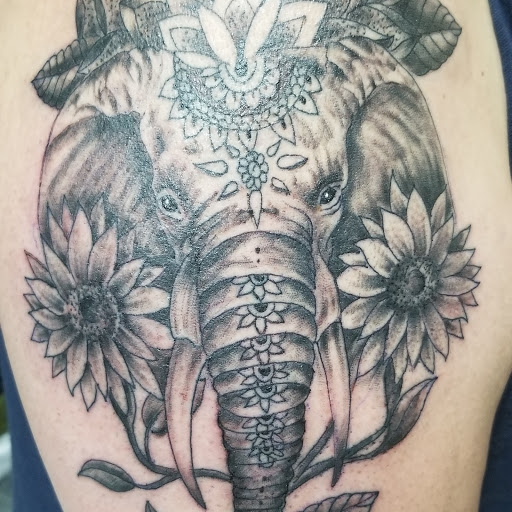 Tattoo Shop «Dragon Rojo Tattoos», reviews and photos, 4627 Buford Dr, Atlanta, GA 30341, USA