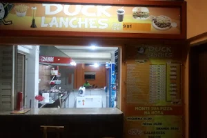 Duck Lanches image