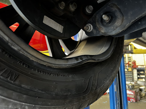 Auto Parts Store «Pep Boys Auto Parts & Service», reviews and photos, 2001 S Pleasant Valley Rd, Winchester, VA 22601, USA