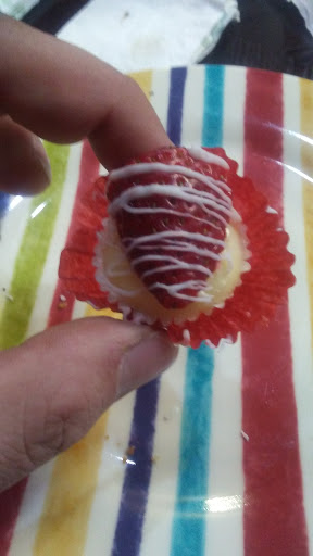 Dessert Shop «Devour Desserts», reviews and photos, 671 Bridgeton Pike, Mantua Township, NJ 08051, USA