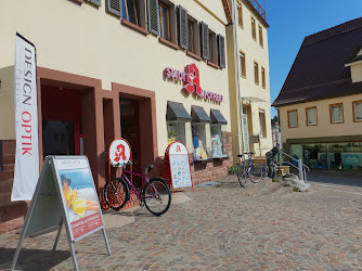 Stadt-Apotheke am Narrenbrunnen