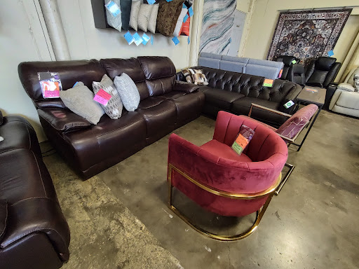 Furniture Store «Encore Home Furnishings», reviews and photos, 2730 NE Bunn Rd, McMinnville, OR 97128, USA