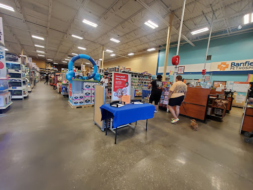 Pet Supply Store «PetSmart», reviews and photos, 9041 Snowden Square Dr, Columbia, MD 21045, USA