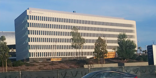 Liquor Store «Forum Liquors», reviews and photos, 801 S Prairie Ave, Inglewood, CA 90301, USA