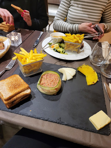 Kommentare und Rezensionen über Restaurant du Centre Equestre Le Cheval Blanc