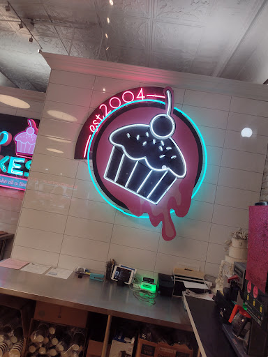 Bakery «Designer Desserts», reviews and photos, 56 Lincolnway, Valparaiso, IN 46383, USA