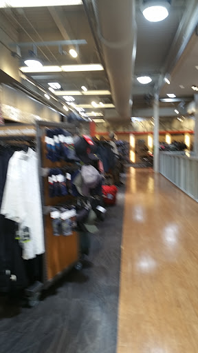 Camping Store «REI», reviews and photos, 201 University Oaks Blvd #1100, Round Rock, TX 78664, USA