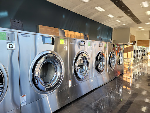 Dry Cleaner «OASIS/ DRY CLEANER & LAUNDROMAT», reviews and photos, 84 N Grant Ave, American Fork, UT 84003, USA