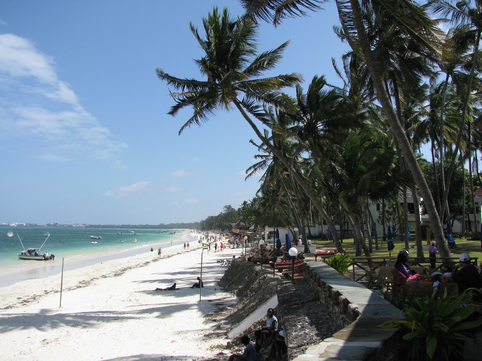 Jomo Kenyatta Beach photo #9