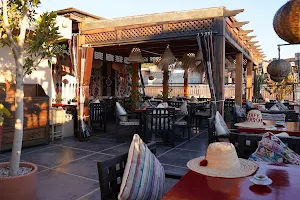 Kafé Merstan et restaurant sur terrasse image