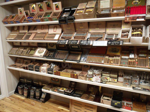 Tobacco Shop «McHales Speciality Store», reviews and photos, 108 E Howard St, Live Oak, FL 32064, USA