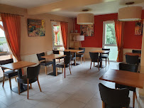 Atmosphère du Restaurant Le Val Moret à Magnant - n°4