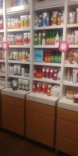 Shopping Mall «The Westchester», reviews and photos, 125 Westchester Ave, White Plains, NY 10601, USA