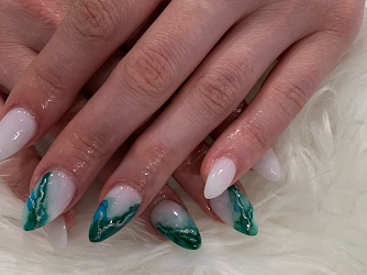 Unique Nails & Spa