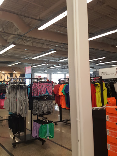 Sporting Goods Store «Nike Factory Store», reviews and photos, 4642 Factory Stores Blvd FF100, Myrtle Beach, SC 29579, USA