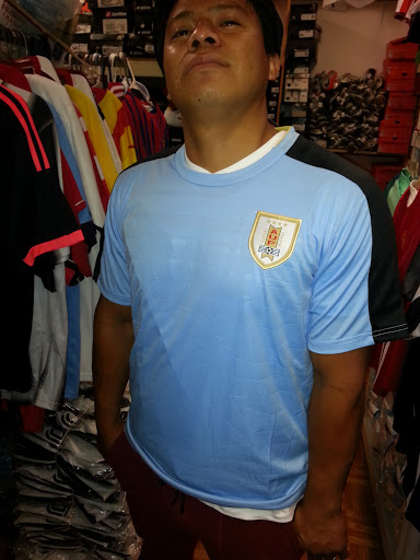 Sporting Goods Store «Soccer Mundial Sporting Goods», reviews and photos, 5805 S Gessner Rd, Houston, TX 77036, USA