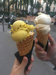 Photo n°34 de Joséphine à Lyon ()