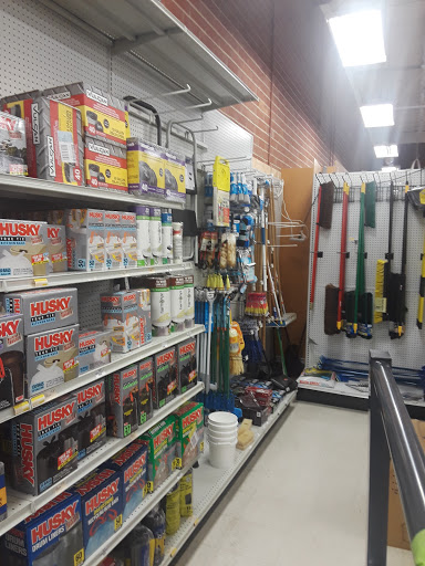 Hardware Store «Town & Country Hardware», reviews and photos, 1261 Kildaire Farm Rd, Cary, NC 27511, USA