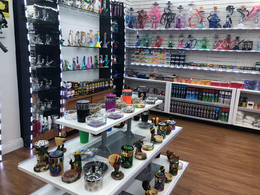 Tobacco Shop «Puff Puff Pass Smoke Shop», reviews and photos, 125 W Sunrise Blvd, Fort Lauderdale, FL 33311, USA