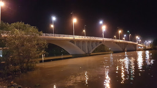 Top 20 cửa hàng giặt giày Thành phố Bến Tre Bến Tre 2022