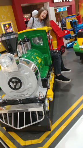 Shopping Mall «VIA|Port Florida Mall», reviews and photos, 10401 US-441, Leesburg, FL 34788, USA