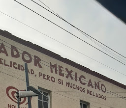 Plaza Pensador Mexicano photo