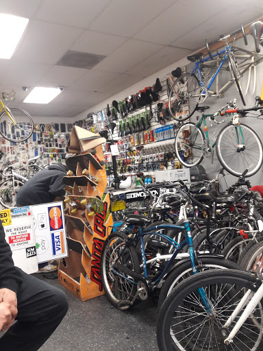 Used Bicycle Shop «Star Cycles Bike Shop», reviews and photos, 4465 Whittier Blvd, Los Angeles, CA 90022, USA